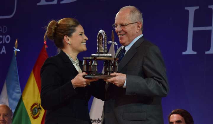 luciana-de-la-fuente-usil-1
