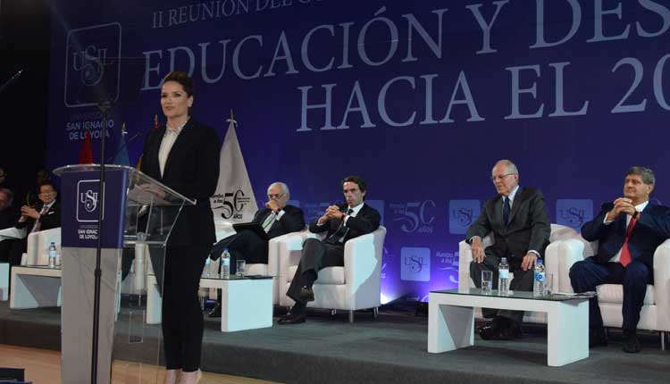 Educación y desarrollo hacia el 2021